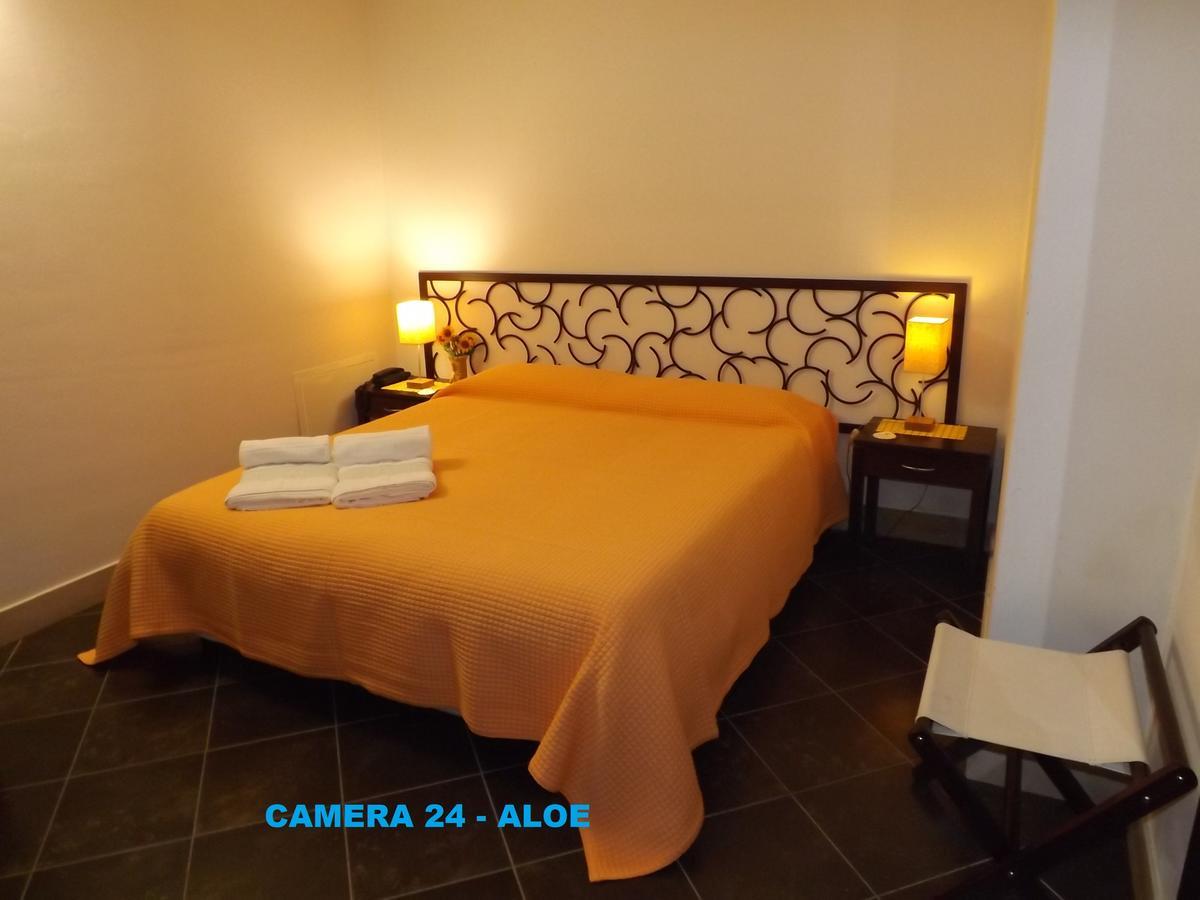 Lebaronie Villa Scicli Luaran gambar